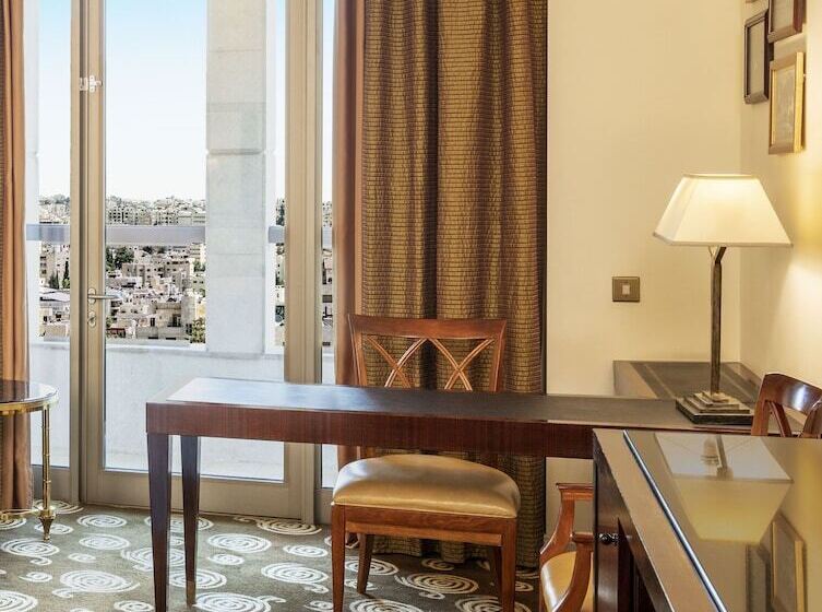 سوییت اجرایی, Sheraton Amman Al Nabil