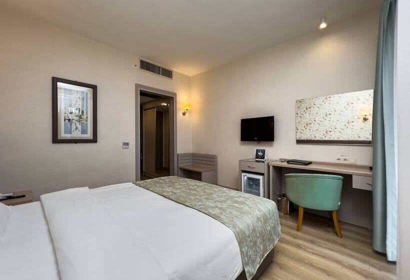 اتاق استاندارد, Spa Hotel Colossae Thermal
