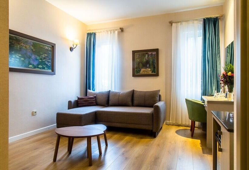 سوییت, Spa Hotel Colossae Thermal