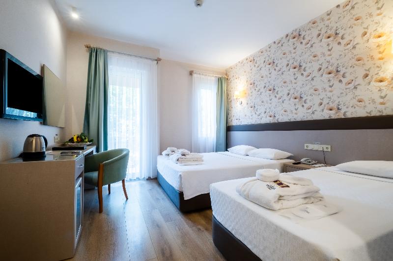 اتاق استاندارد, Spa Hotel Colossae Thermal