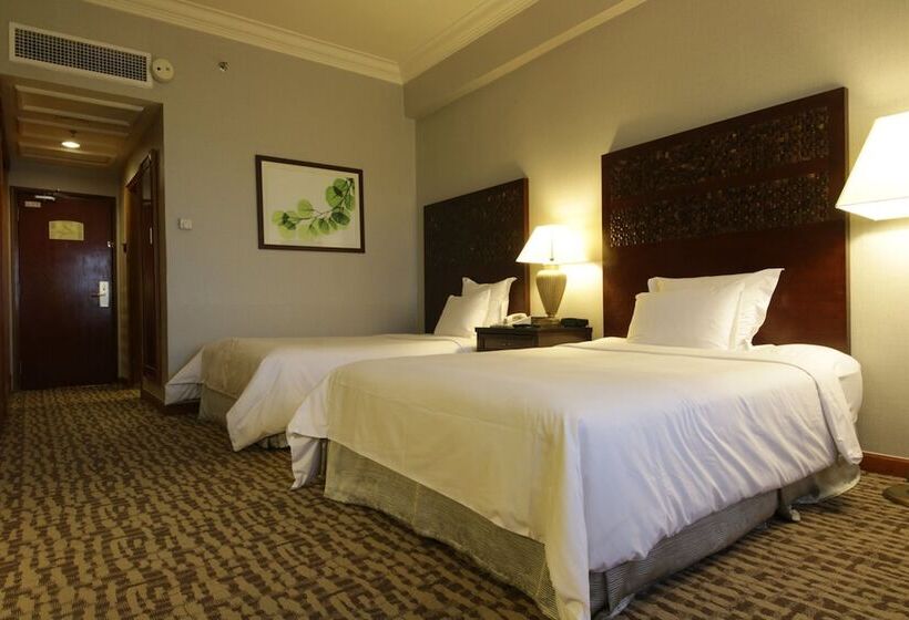 Deluxe Room, The Grand Renai