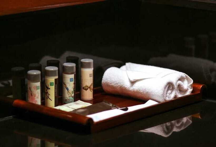اتاق کلاب, Renai Hotel Kota Bahru