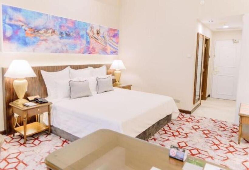 Club Room King Bed, Renai Hotel Kota Bahru