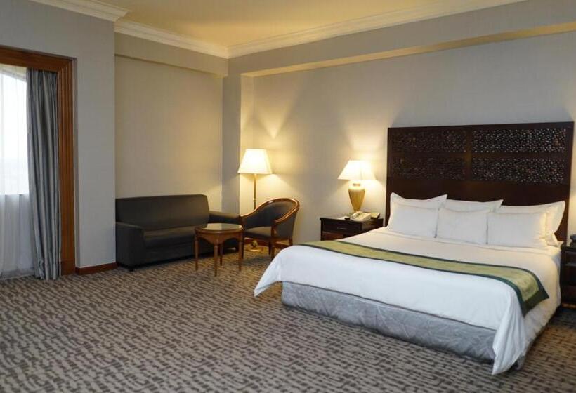 سوییت جونیور, Renai Hotel Kota Bahru
