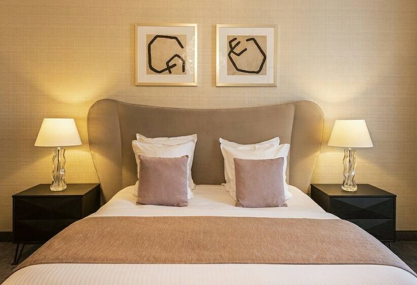 سوییت لوکس, Dukes  Arches Brugge   By Dukes  Hotel Collection