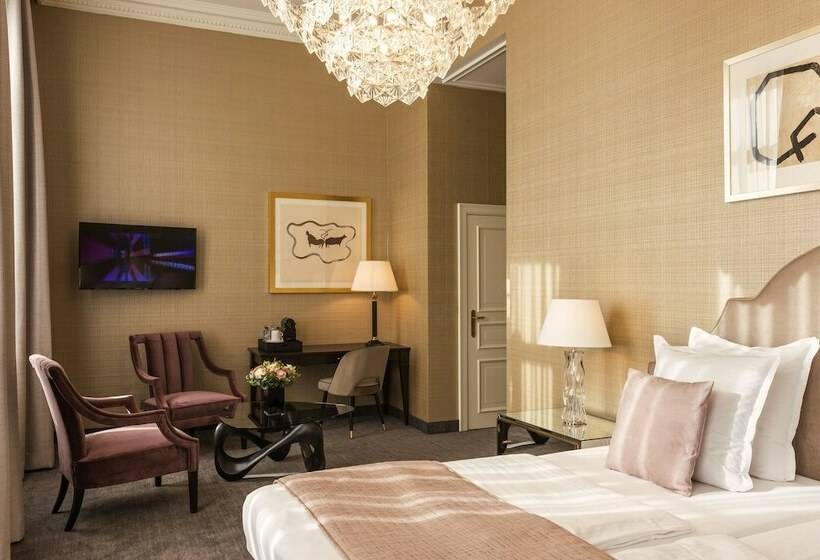 سوییت لوکس, Dukes  Arches Brugge   By Dukes  Hotel Collection