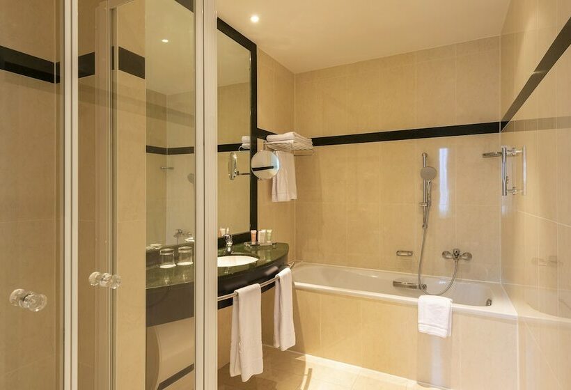 سوئیت رویال, Dukes  Arches Brugge   By Dukes  Hotel Collection