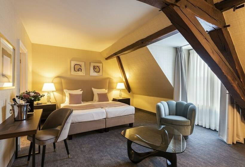 Quarto Triplo Superior, The Peellaert Brugge Centrum  Adults Only