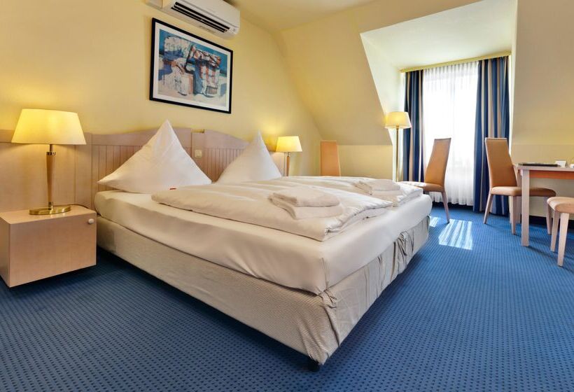 اتاق استاندارد, Tryp By Wyndham Luebeck Aquamarin