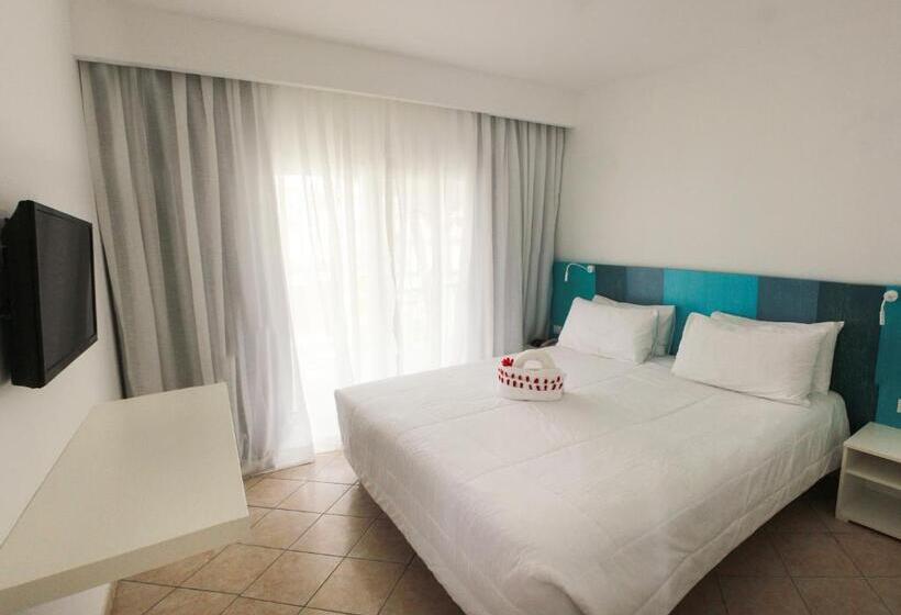 اتاق استاندارد با تخت بزرگ, Viva Tangerine By Wyndham, A Trademark All Inclusive