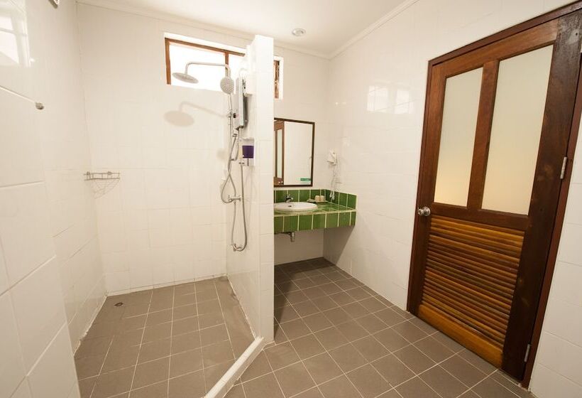 بانگلوی لوکس, Pinnacle Samui Resort Sha Plus