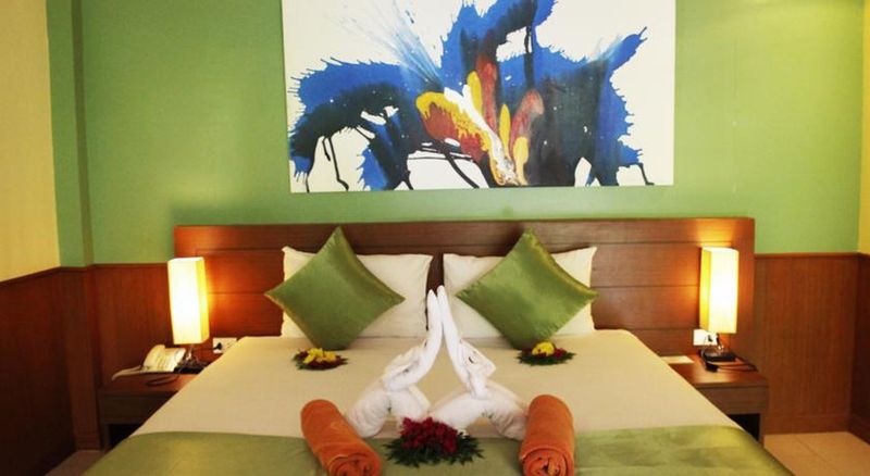 بانگلوی استاندارد, Pinnacle Samui Resort Sha Plus