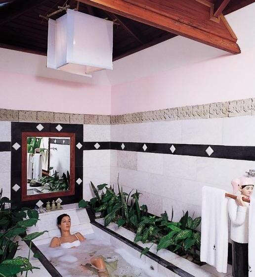 ویلای 1 خوابه, Sandoway Resort