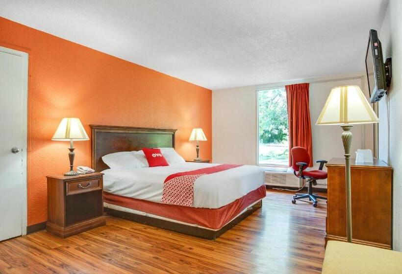 اتاق استاندارد با تخت بزرگ, Oyo Hotel Mona Lake Muskegon