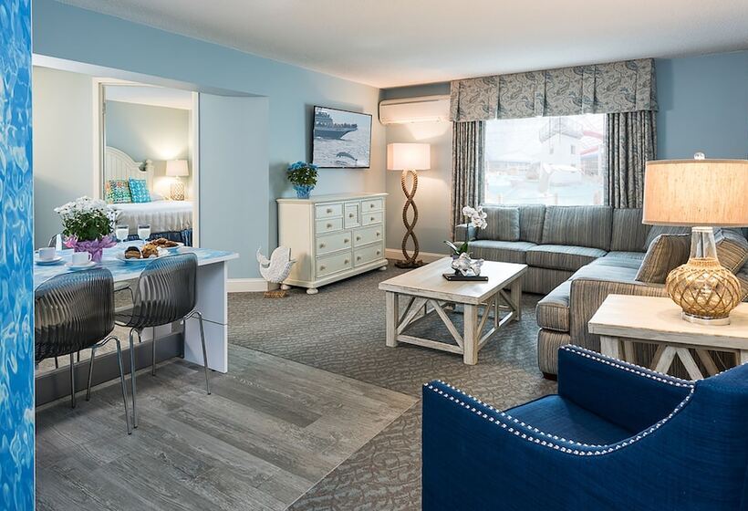 Suite, Margaritaville Resort Cape Cod