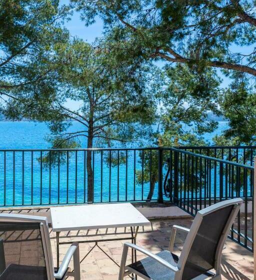 Standard Room Sea View with Balcony, Cala Fornells