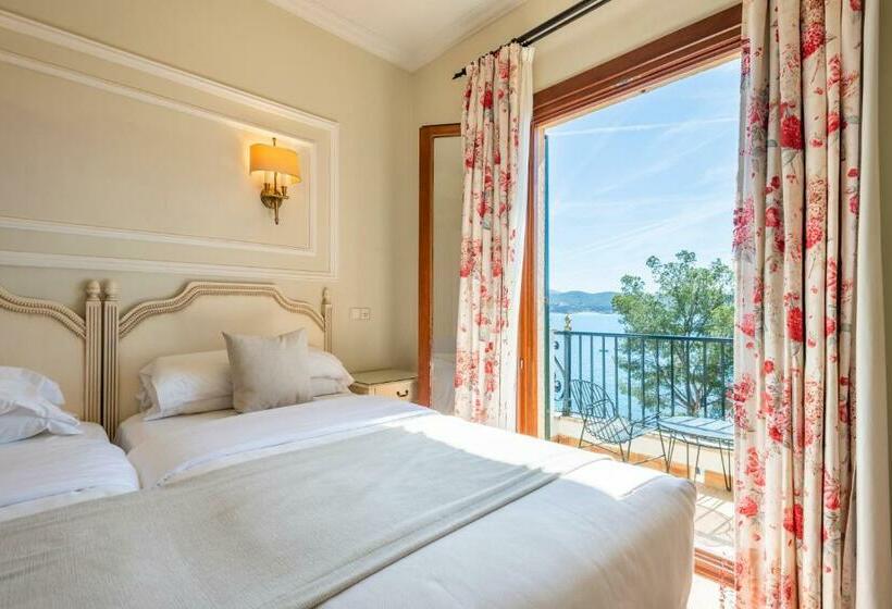 Superior Room Sea View with Balcony, Cala Fornells