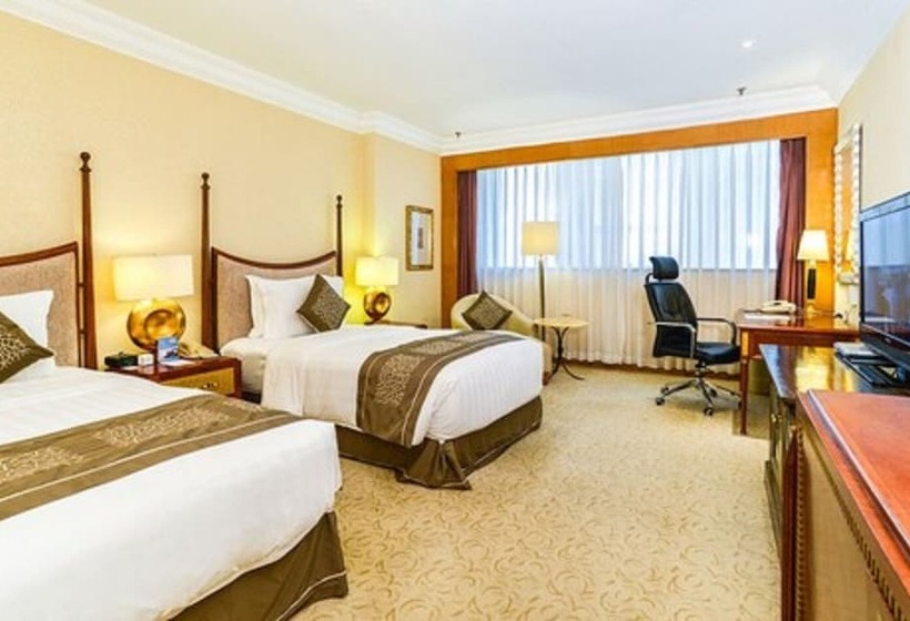 Premium Room, Crowne Plaza Qingdao