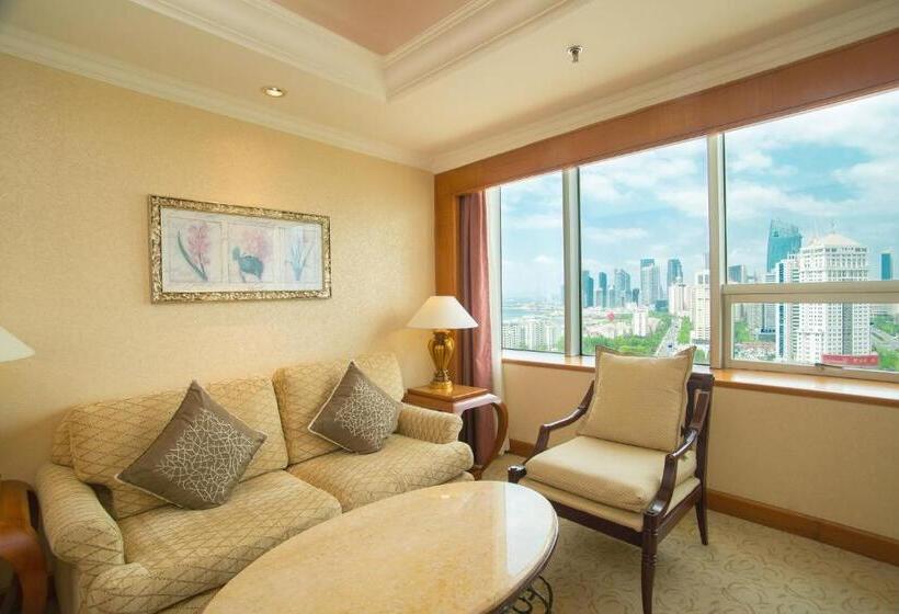 سوئیت با تخت بزرگ, Crowne Plaza Qingdao, An Ihg