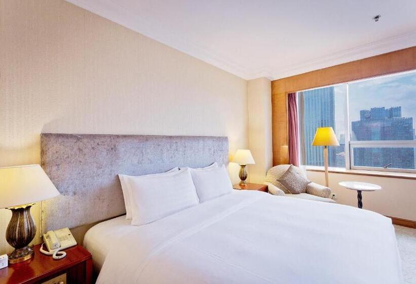 اتاق استاندارد با تخت بزرگ, Crowne Plaza Qingdao, An Ihg