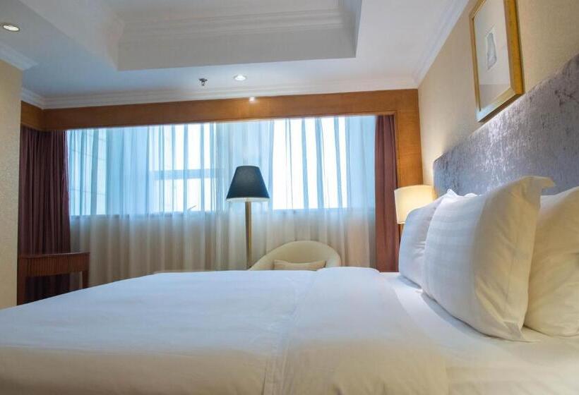 اتاق پرمیوم, Crowne Plaza Qingdao, An Ihg