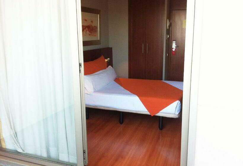 اتاق استاندارد با تراس, Eurohotel Barcelona Granvia Fira