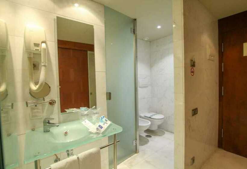 اتاق عادی, Eurohotel Barcelona Granvia Fira