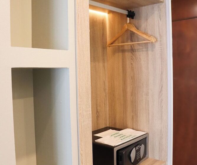 اتاق استاندارد, Eurohotel Barcelona Granvia Fira