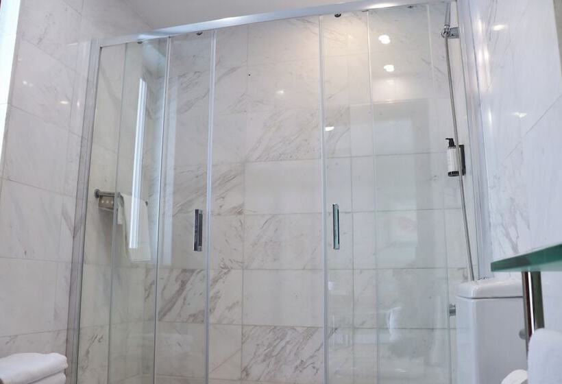 اتاق عادی, Eurohotel Barcelona Granvia Fira