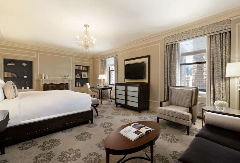 سوییت جونیور, Fairmont Hotel Vancouver