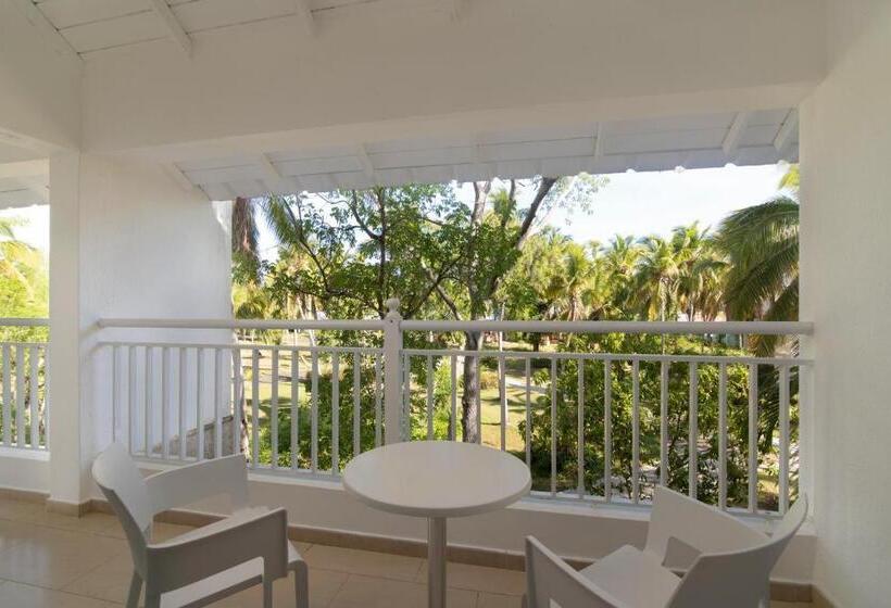 سوئیت جونیور پریمیوم, Wyndham Alltra Samana All Inclusive Resort