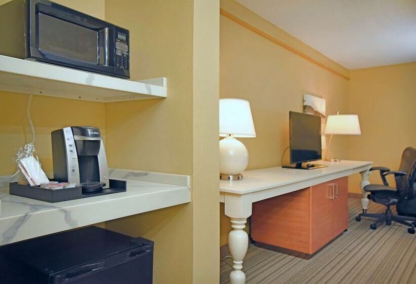 اتاق استاندارد با 2 تخت دوبل, Hilton Garden Inn Saratoga Springs