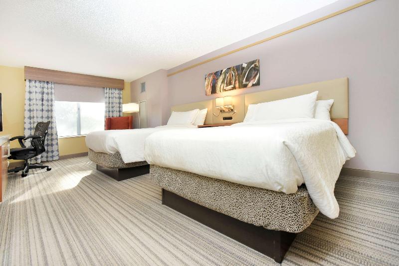 اتاق استاندارد, Hilton Garden Inn Saratoga Springs
