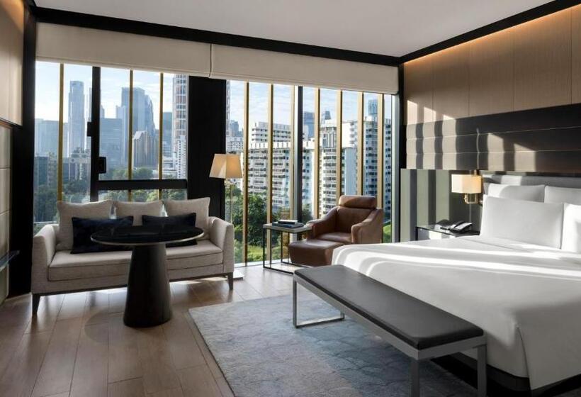 Junior Suite Lit King Size, Intercontinental Singapore Robertson Quay, An Ihg