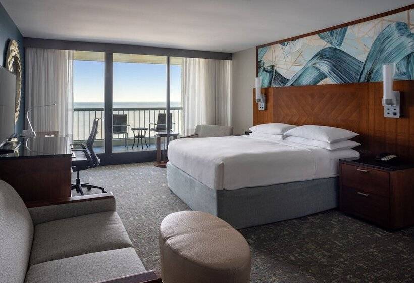 اتاق لوکس با چشم‌انداز دریا, Hilton Beachfront Resort & Spa Hilton Head Island