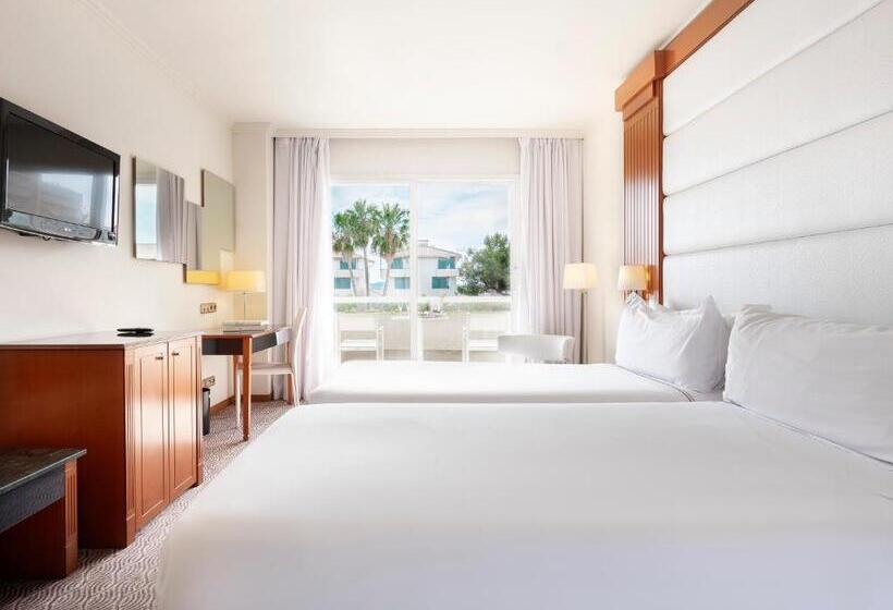 חדר סטנדרט נוף לבריכה, Melia Sitges