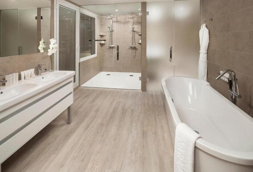 סוויטה, Melia Sitges
