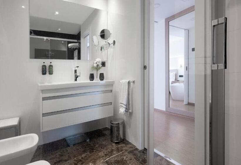 סוויטת ג'וניור, Melia Sitges