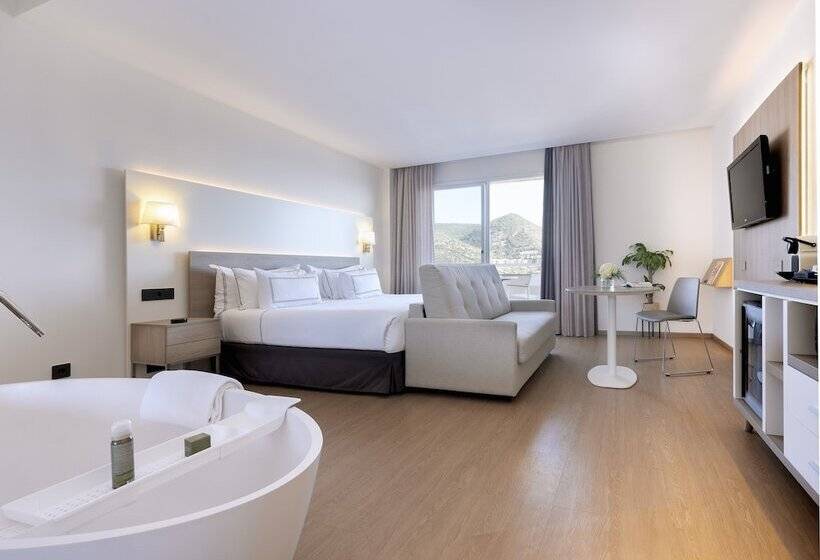 חדר פרמיום נוף לים, Melia Sitges
