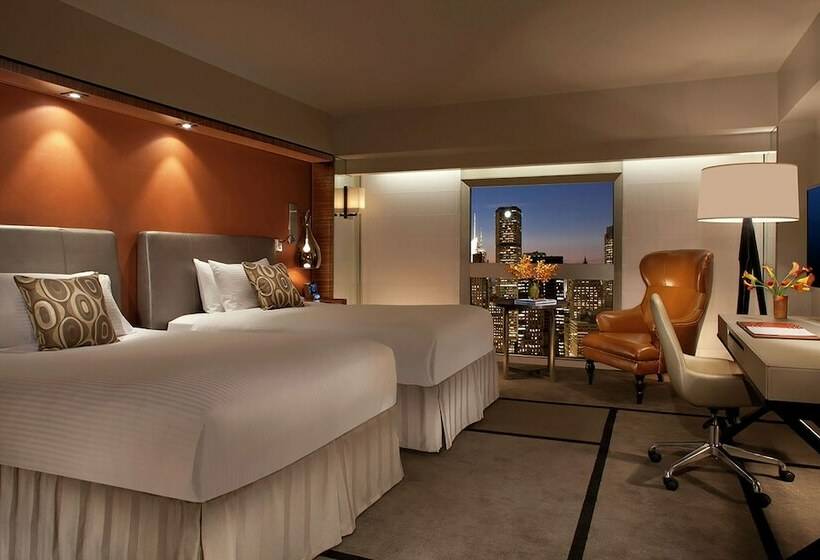 ２ダブルベッドのスタンダードルーム, Millennium Hilton New York One Un Plaza