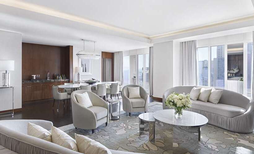 اتاق استاندارد با تخت بزرگ, Millennium Hilton New York One Un Plaza