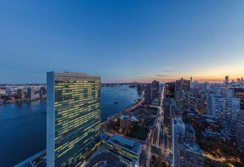سوییت, Millennium Hilton New York One Un Plaza