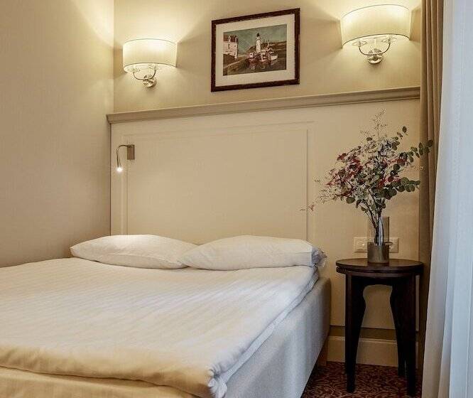 اتاق استاندارد, Ratonda Centrum Hotels