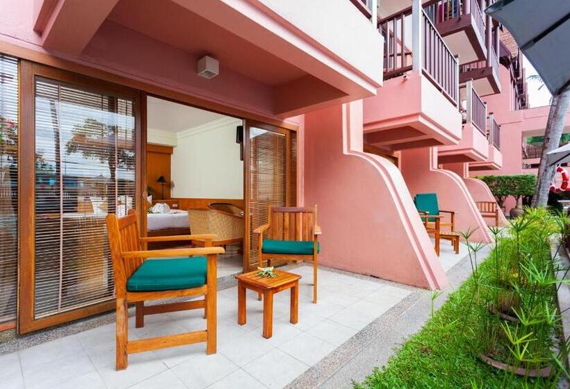 اتاق لوکس, Seaview Patong Hotel   Sha Plus