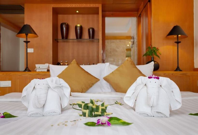 اتاق لوکس, Seaview Patong Hotel   Sha Plus