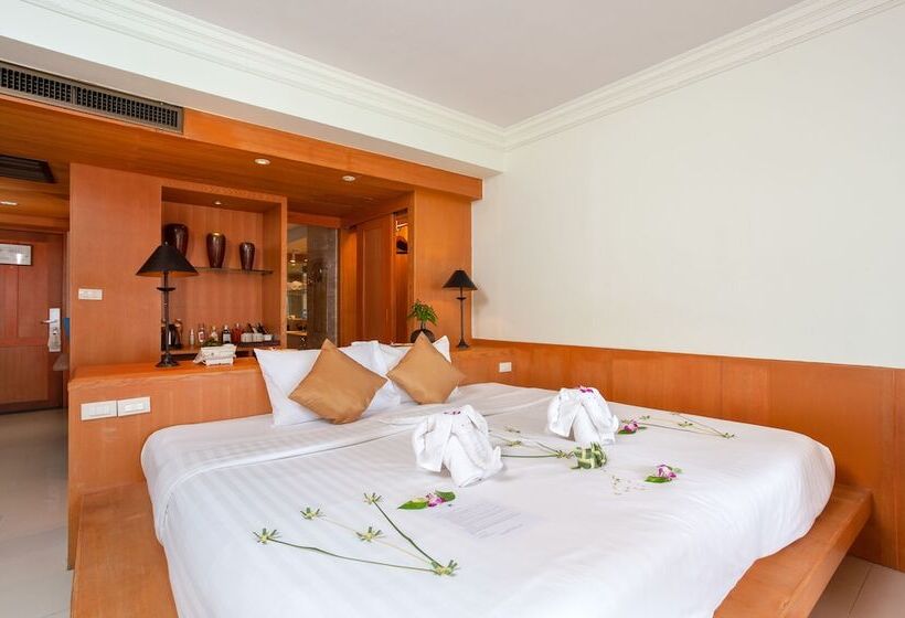 اتاق لوکس, Seaview Patong Hotel   Sha Plus