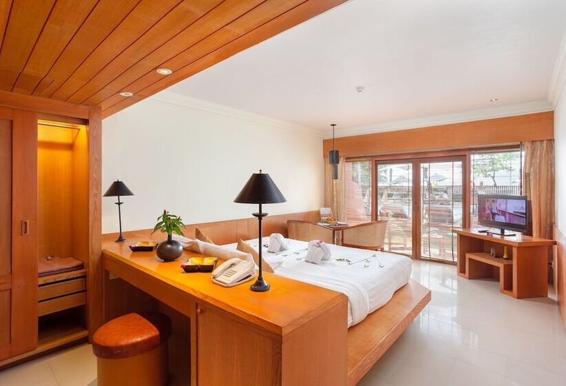 اتاق لوکس, Seaview Patong Hotel   Sha Plus