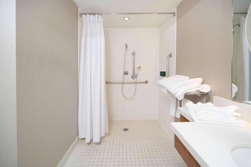 اتاق راحتی, Timhotel Tour Eiffel
