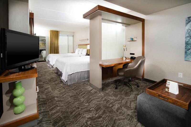 اتاق راحتی, Timhotel Tour Eiffel