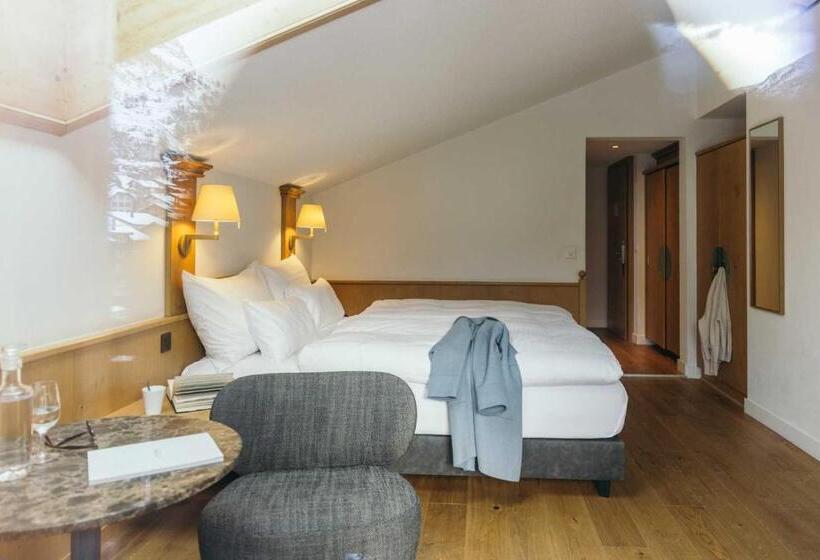 اتاق لوکس با چشم‌انداز, La Couronne Hotel & Spa